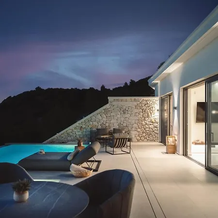 The Wave Twin 2 Kathisma Lefkada