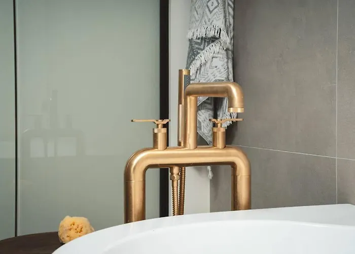 The Wave Twin 2 Kathisma Lefkada *