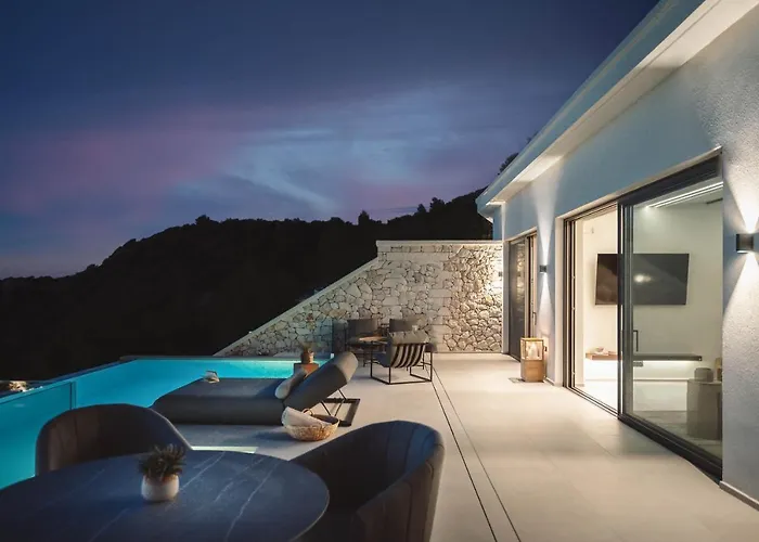 The Wave Twin 2 Kathisma Lefkada